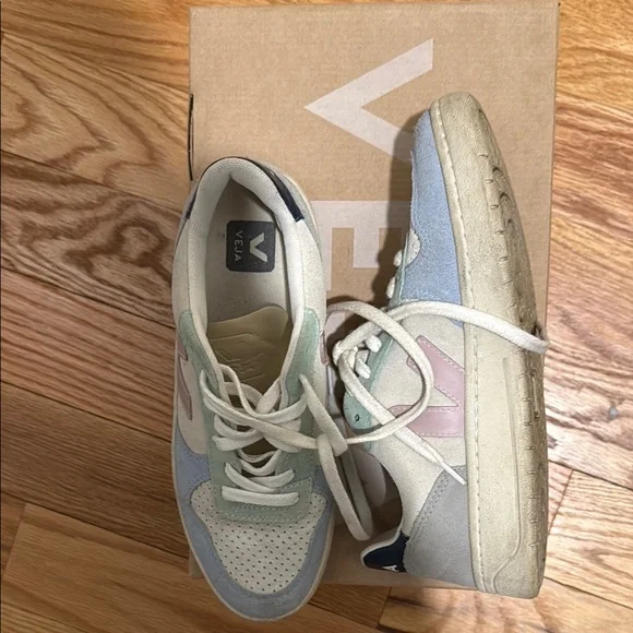 Veja Pastel Blue and Pink Sneakers - Picture 4 of 4